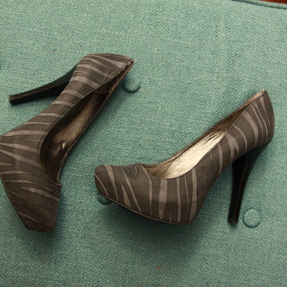 Carlos Santana High Heels Sz 6.5 - Picture 4 of 12